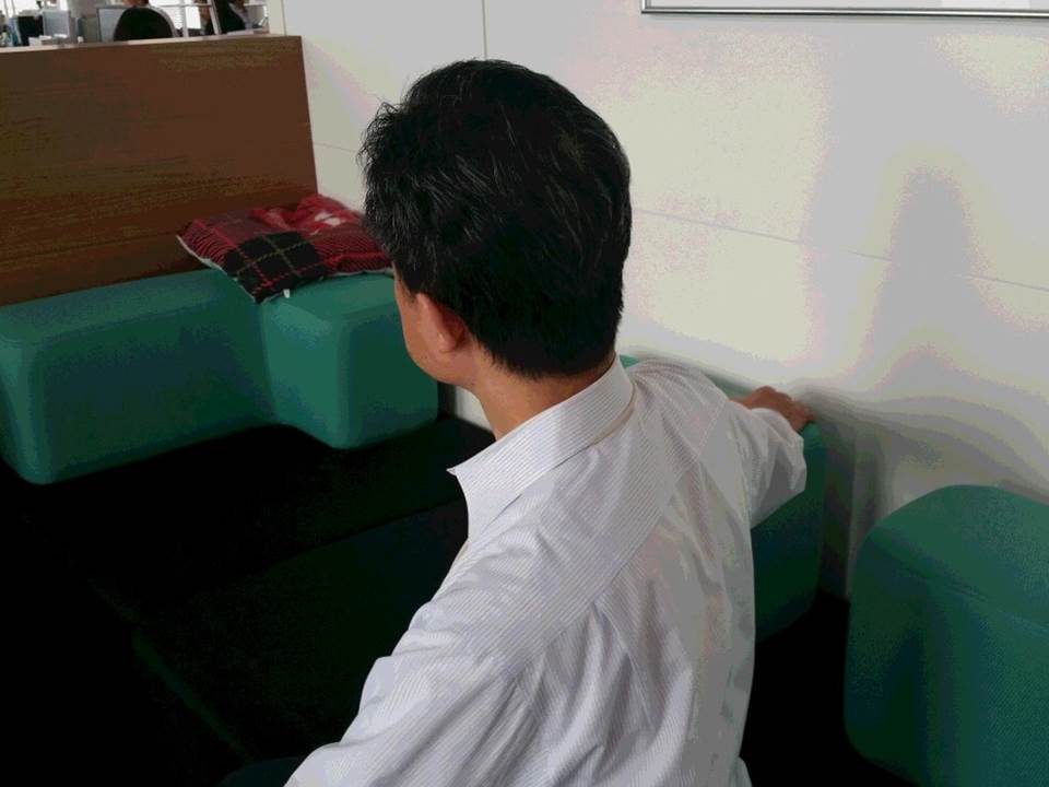 「定年後も生活レベルは落とさない」