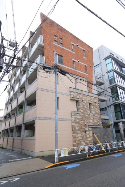 購入日:2024年8月
東京メトロ副都心線「北参道駅」徒歩8分