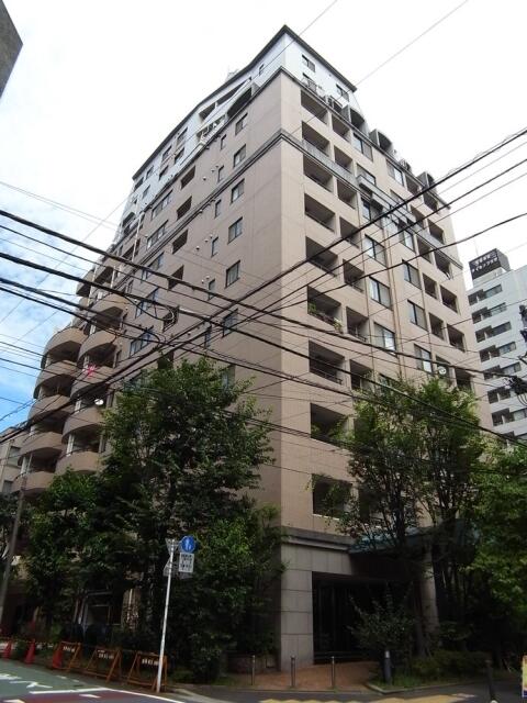 購入日：2026年2月
東京メトロ丸ノ内線「新宿御苑駅」徒歩4分
