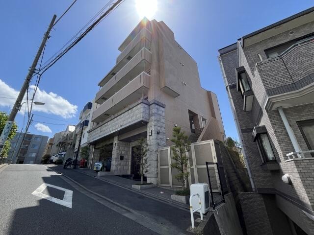 購入日：2025年5月
東急目黒線「不動前駅」徒歩7分


