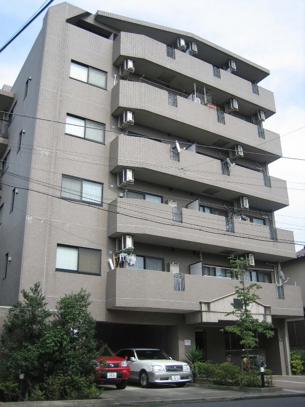 物件購入日:平成26年1月
都営大江戸線「中井」5分