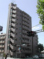 物件購入日:平成23年1月
京王線「代田橋」駅8分