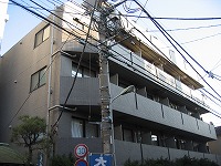 物件購入日:平成23年3月
東急大井町線「戸越公園」駅4分