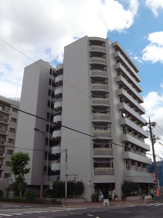 物件購入日:平成26年3月
西武池袋線「桜台」徒歩7分