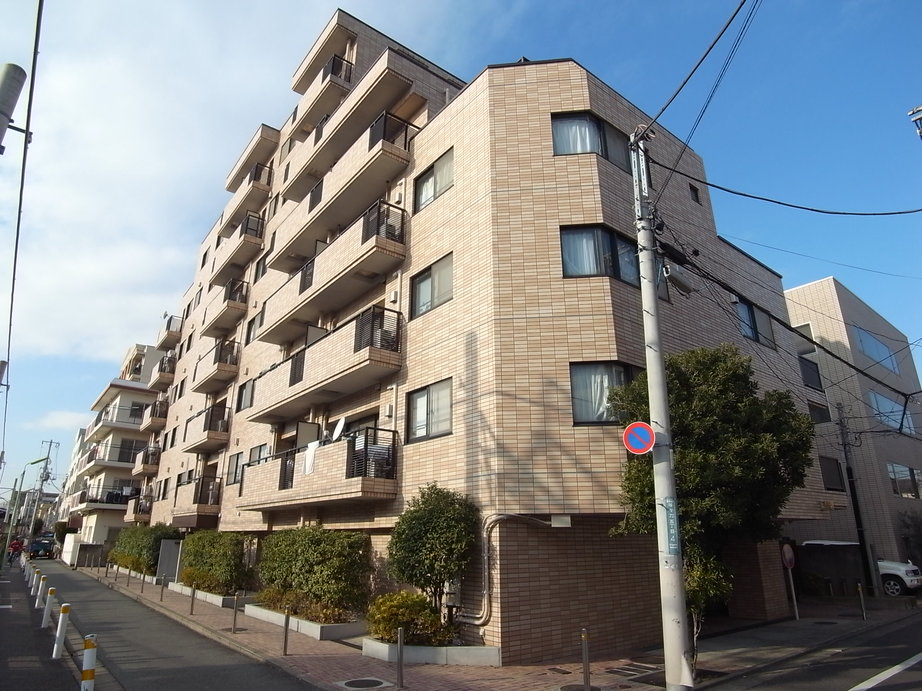 物件購入日:平成25年11月
東急大井町線「尾山台」徒歩2分