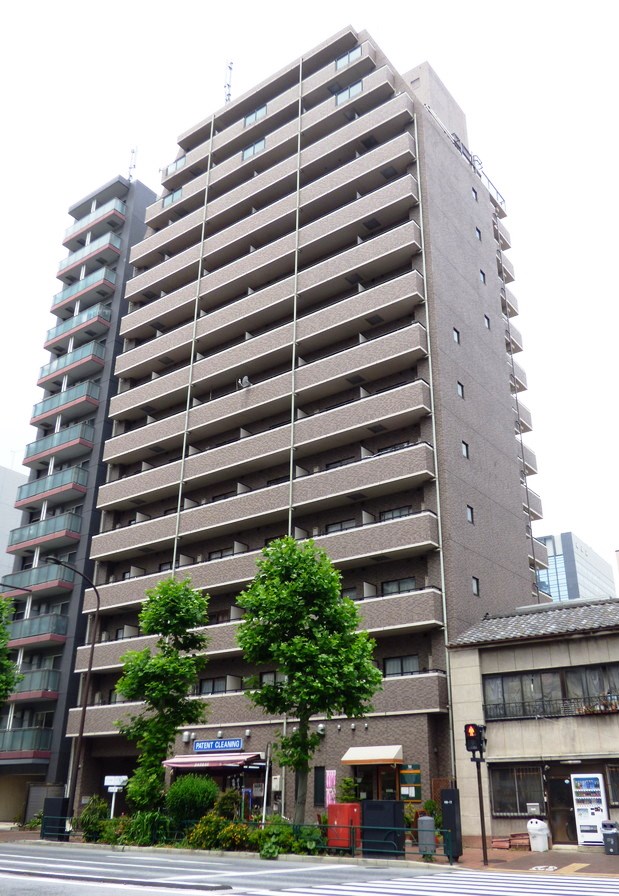 物件購入日:平成29年1月
都営新宿線「浜町」徒歩4分