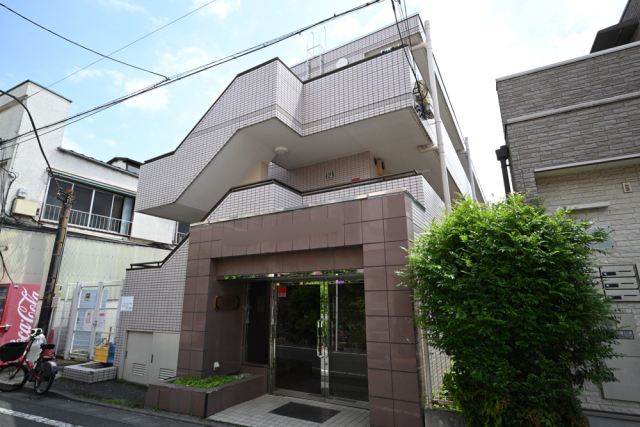 購入日:2017年4月
中央線「西荻窪駅」徒歩6分